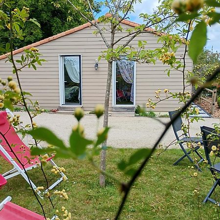 Bed and Breakfast Les Terrasses Saint-Paul-en-Pareds Exteriér fotografie
